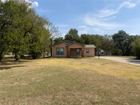 3304 Fm 1821