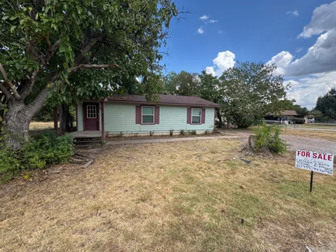 4003 Cherokee Court