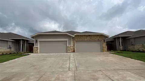 709 Blackland Drive