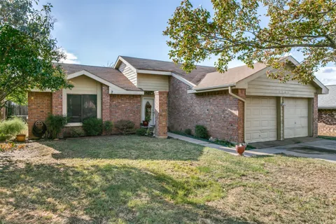 6300 Canyon Circle
