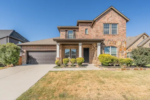 1102 Rendon Place