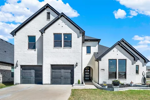 915 Blueberry Way