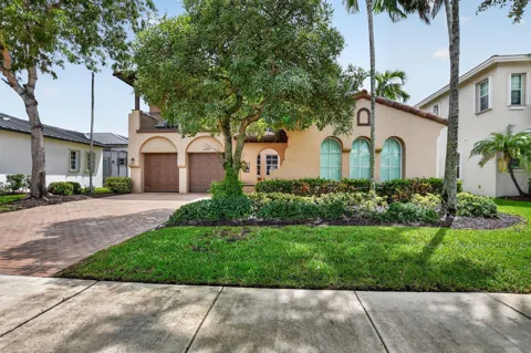 10998 NW 78th Place