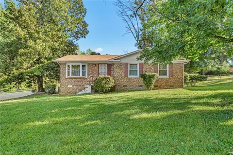 2401 Bywood Road
