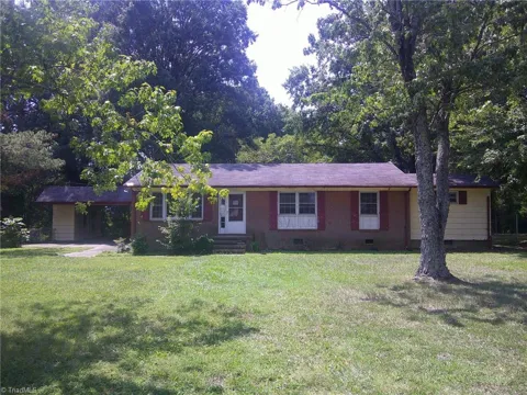 320 E Vandalia Road