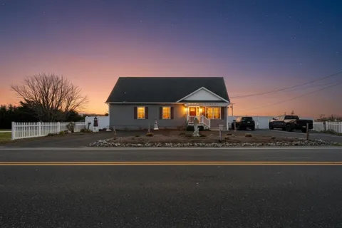 720 Town Bank