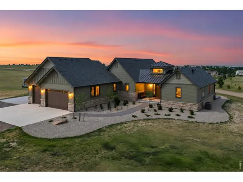 50 Skyhawk Way