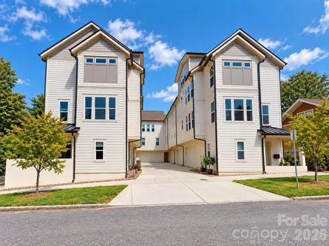 1022 Margaret Brown Street #7