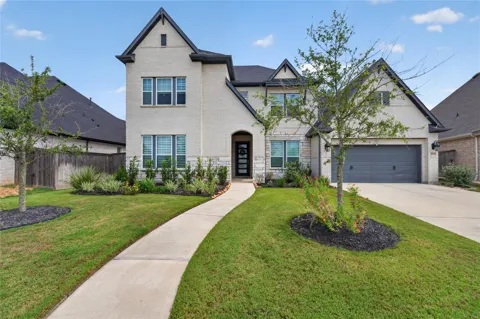 3031 Emerald Field Lane
