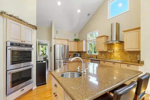 525 Malobar Drive