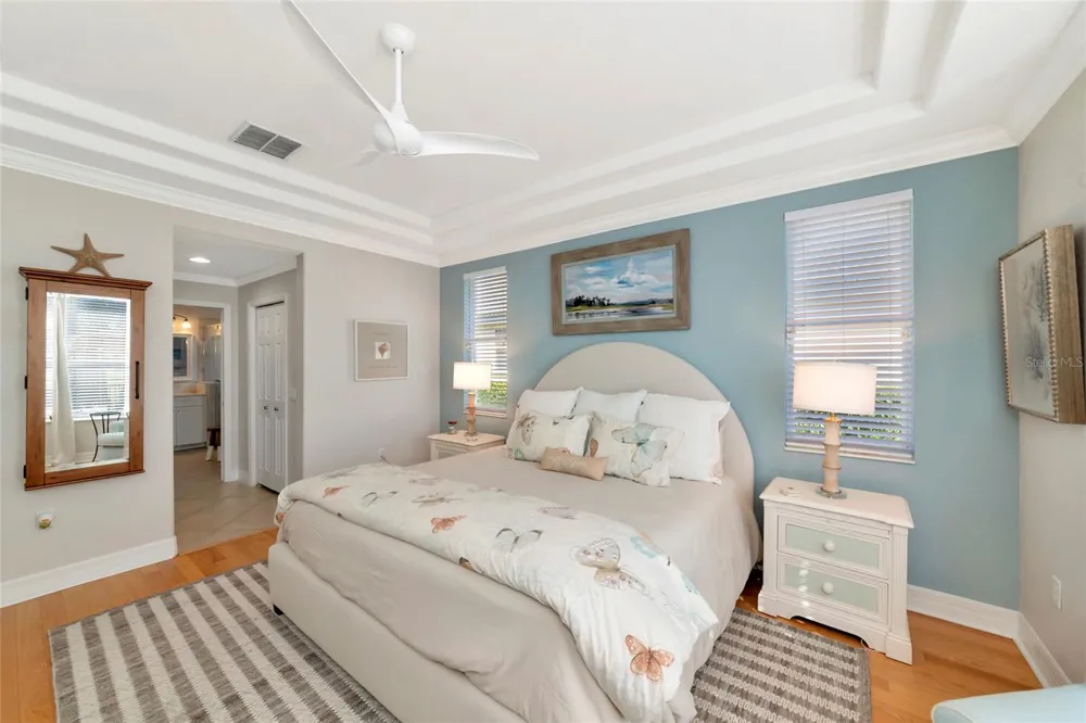9719 DISCOVERY TERRACE Bradenton, FL 34212