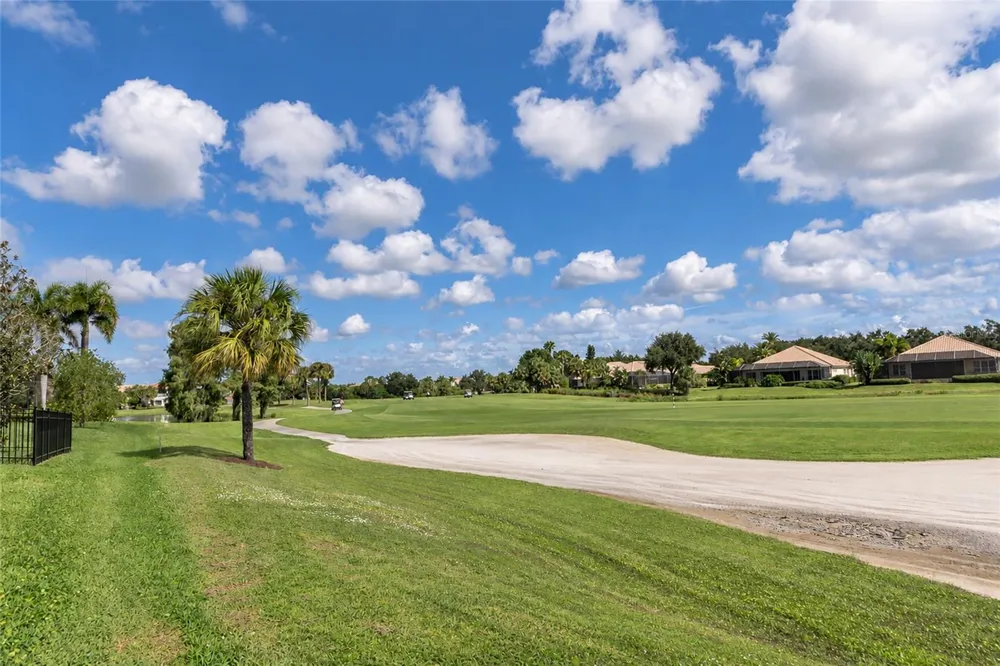 9719 DISCOVERY TERRACE Bradenton, FL 34212