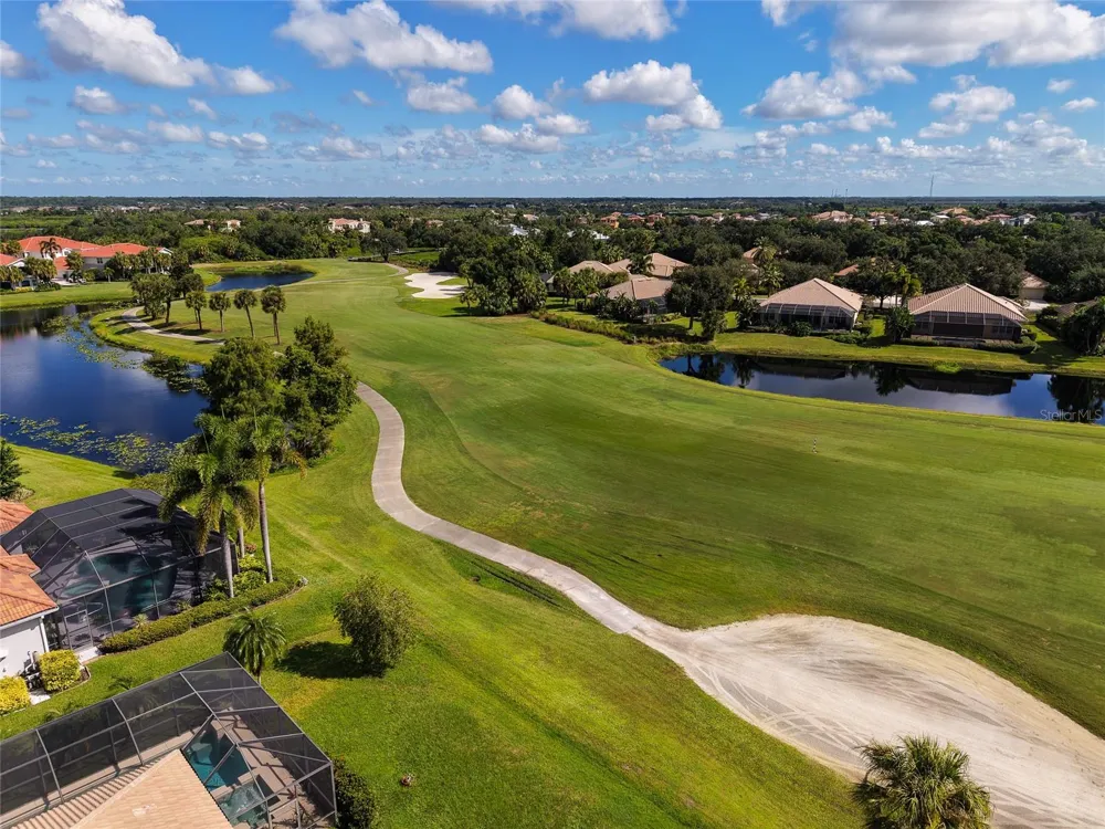 9719 DISCOVERY TERRACE Bradenton, FL 34212