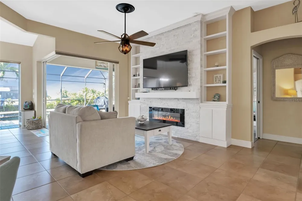 10127 LEBANON DRIVE Port Charlotte, FL 33981