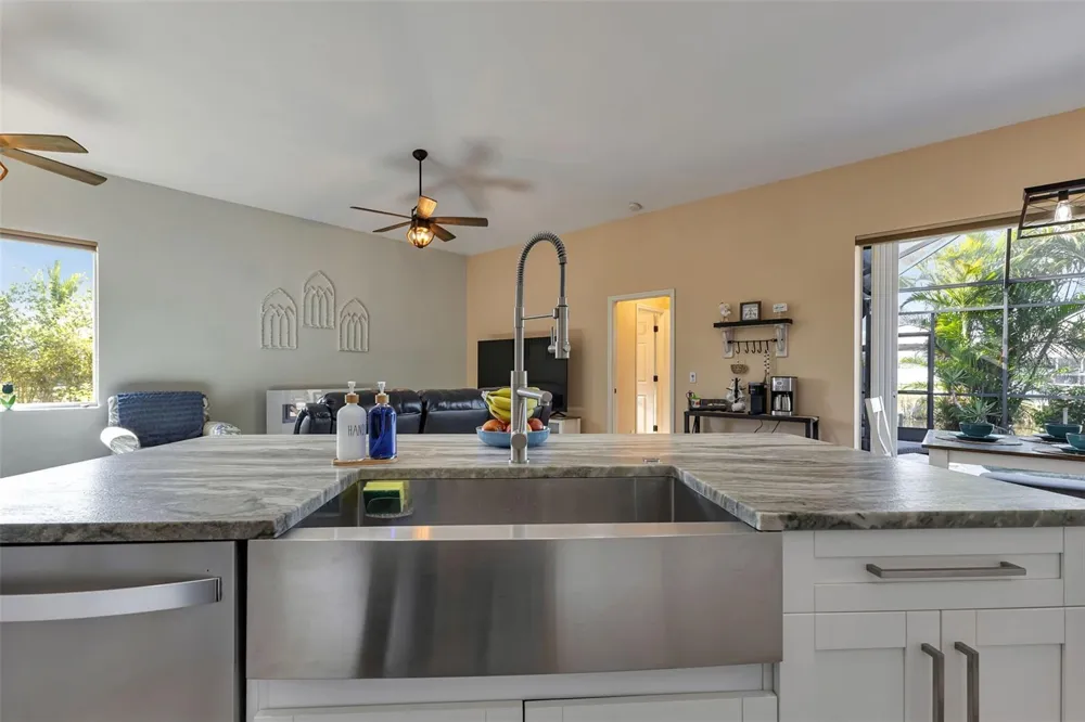 10127 LEBANON DRIVE Port Charlotte, FL 33981