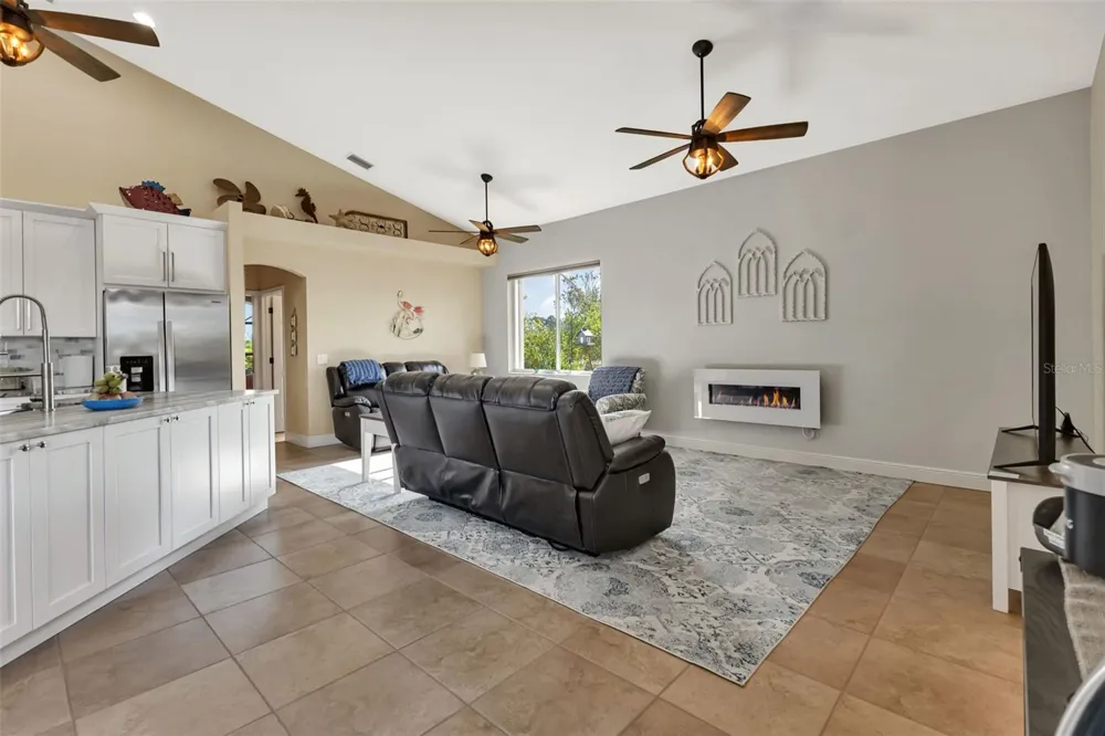 10127 LEBANON DRIVE Port Charlotte, FL 33981