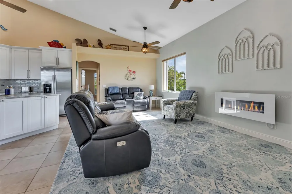 10127 LEBANON DRIVE Port Charlotte, FL 33981