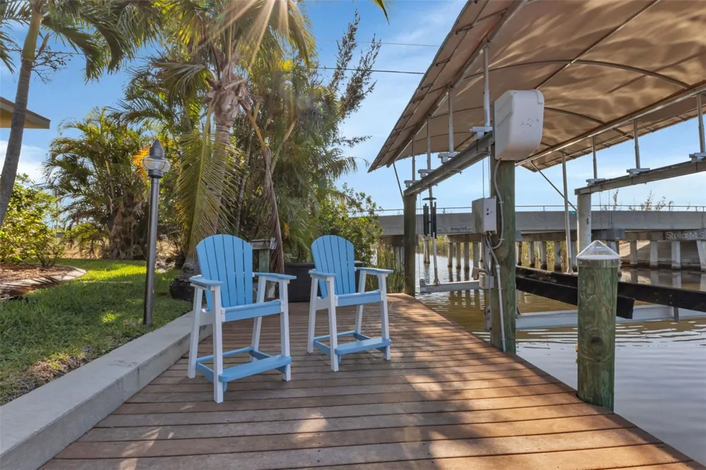 10127 LEBANON DRIVE Port Charlotte, FL 33981