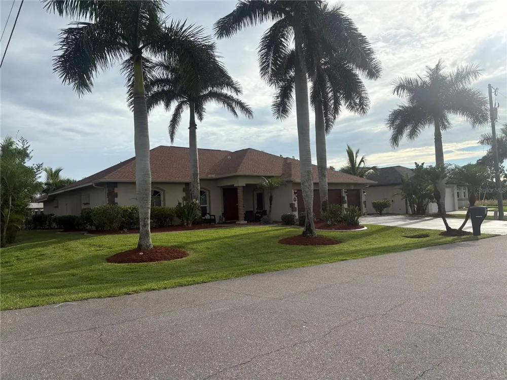 10127 LEBANON DRIVE Port Charlotte, FL 33981