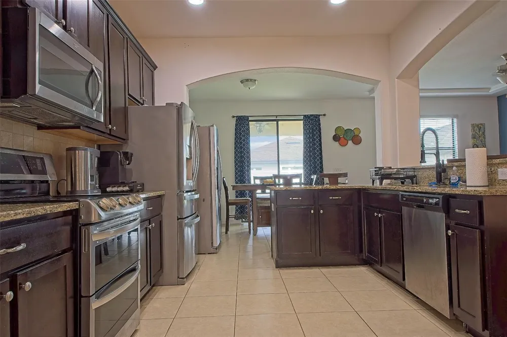 11918 WINTERSET COVE DRIVE Riverview, FL 33579