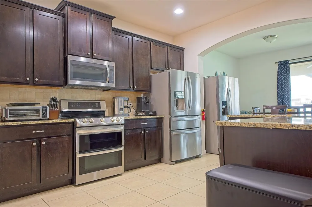 11918 WINTERSET COVE DRIVE Riverview, FL 33579