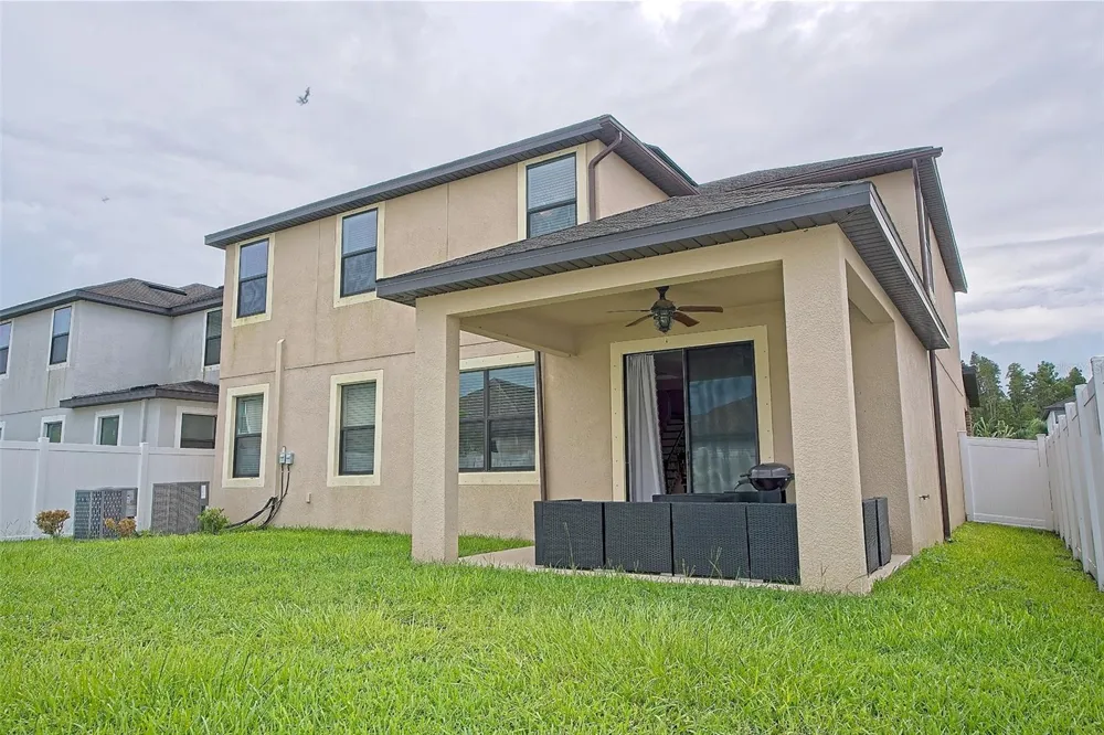 11918 WINTERSET COVE DRIVE Riverview, FL 33579