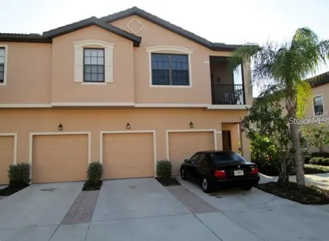 4213 VIA PIEDRA CIRCLE #8-104
