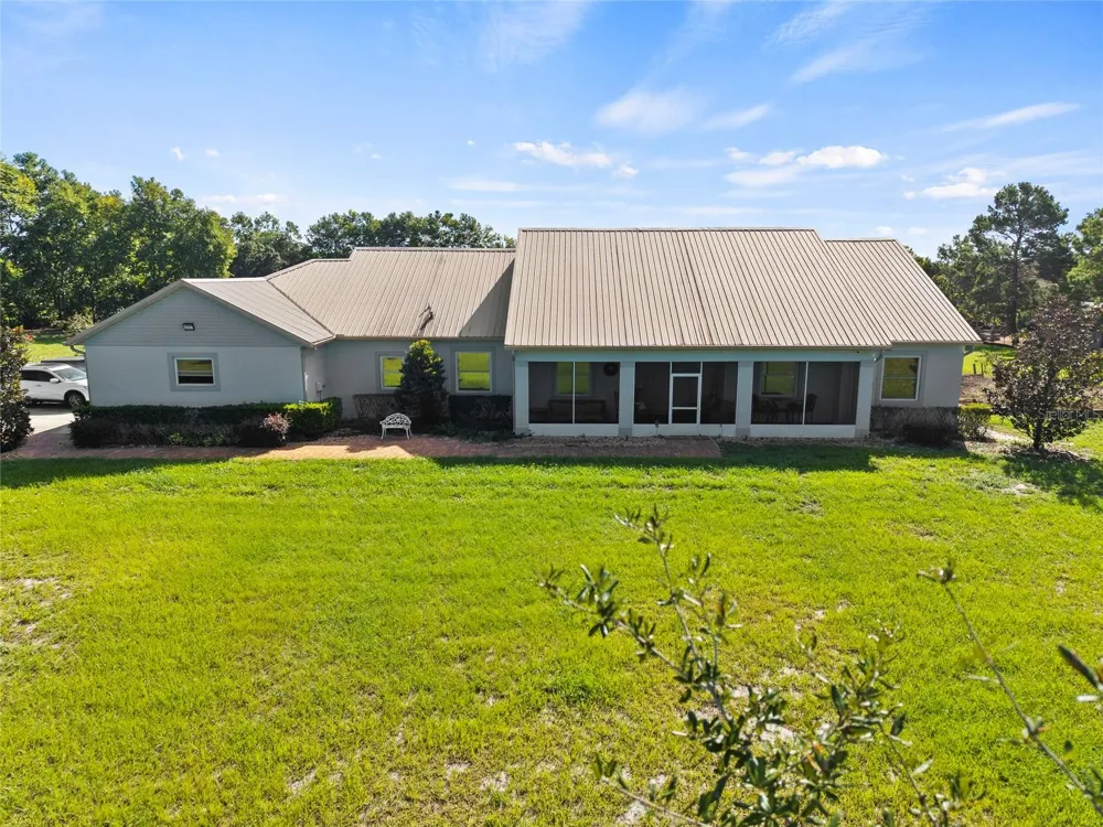 281 GERBER DAIRY ROAD Winter Haven, FL 33880