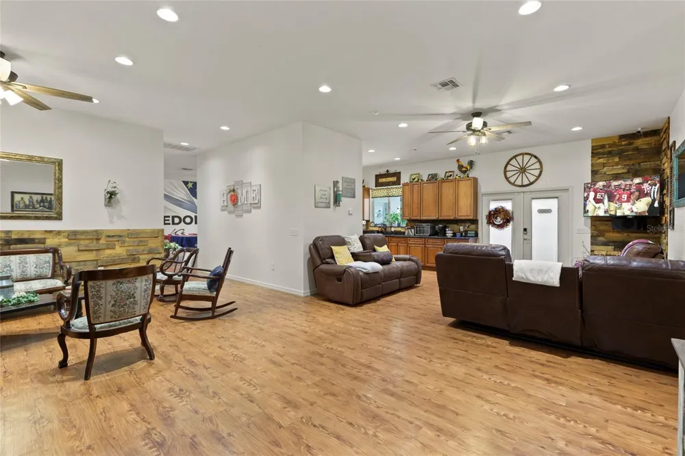 281 GERBER DAIRY ROAD Winter Haven, FL 33880