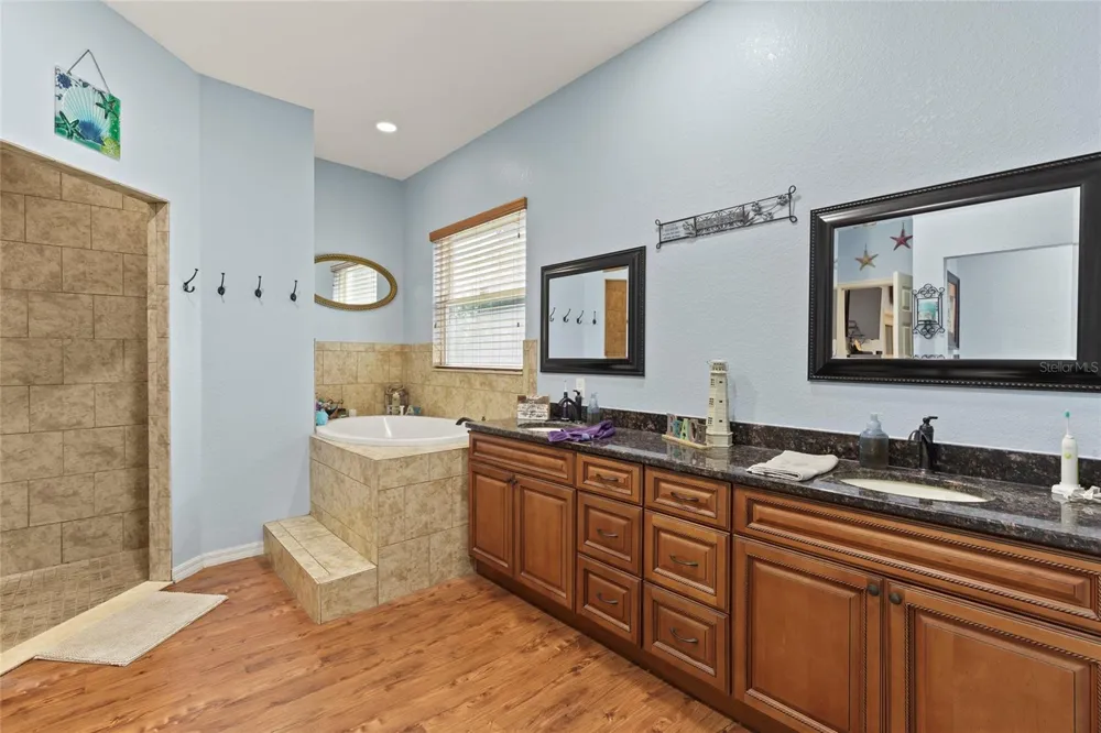 281 GERBER DAIRY ROAD Winter Haven, FL 33880
