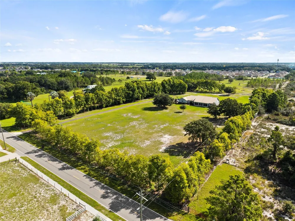 281 GERBER DAIRY ROAD Winter Haven, FL 33880