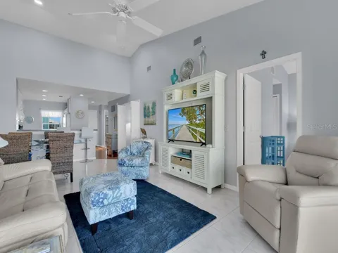 5762 SABAL TRACE DRIVE #201
