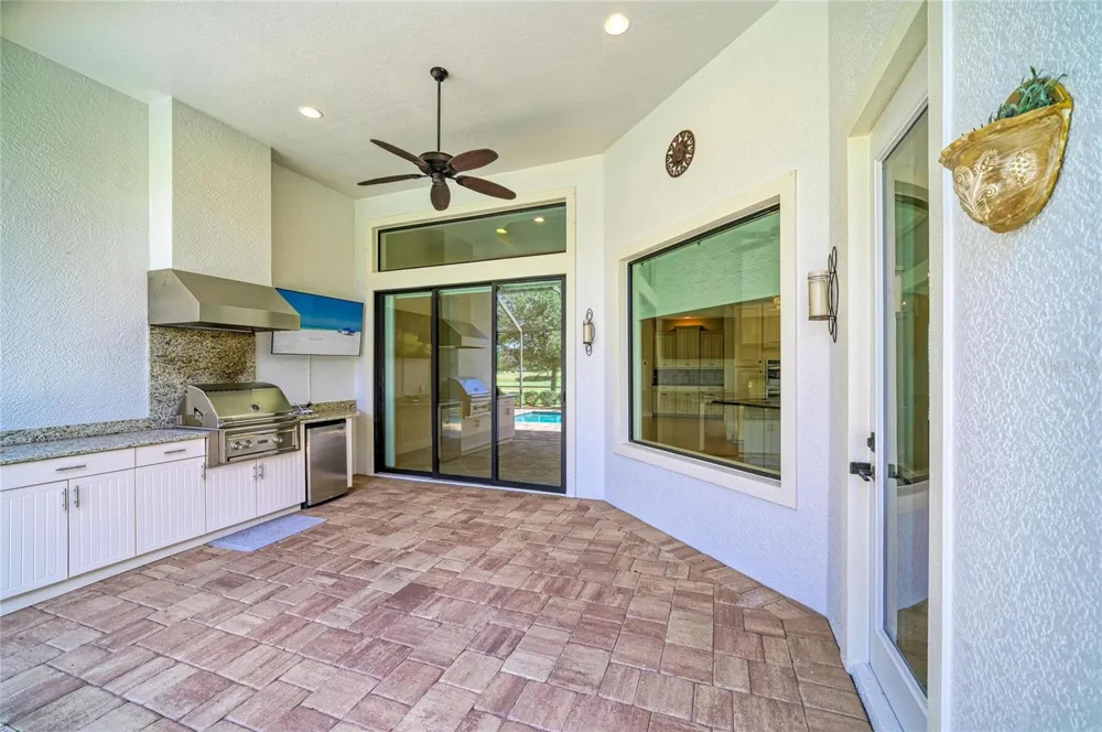14716 CASTLE PARK TERRACE Lakewood Ranch, FL 34202