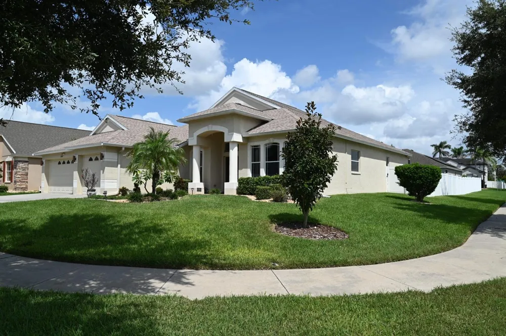 13620 ARTESA BELL DRIVE Riverview, FL 33579