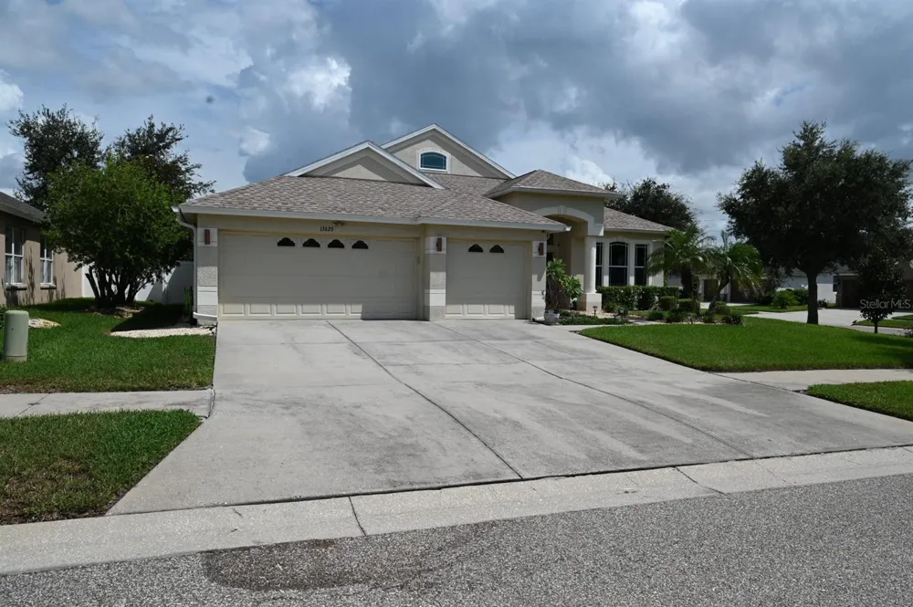 13620 ARTESA BELL DRIVE Riverview, FL 33579