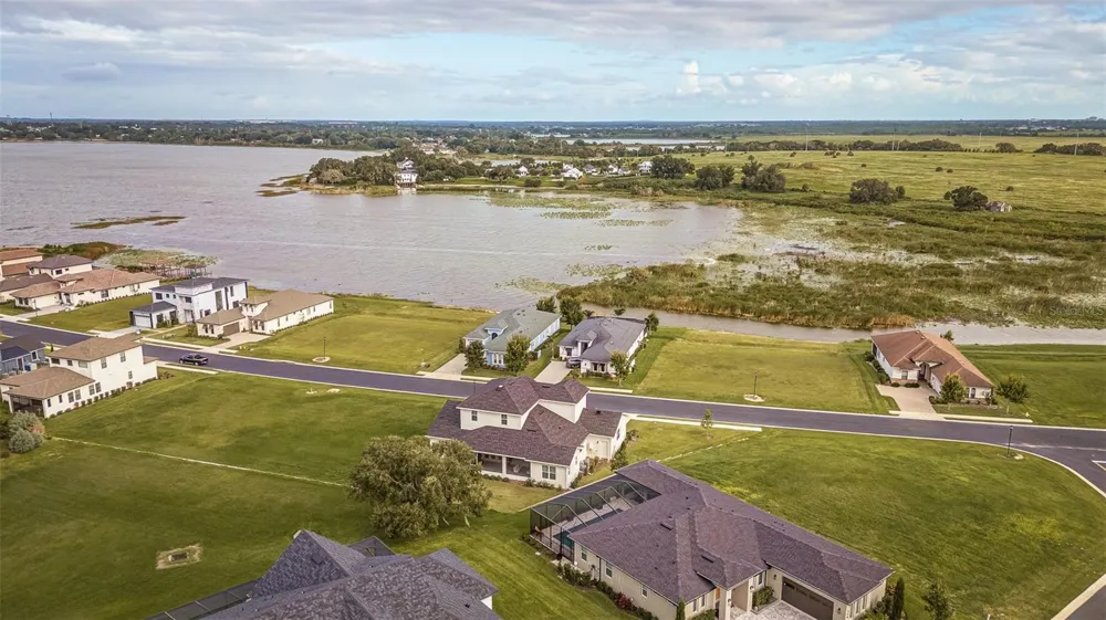 133 CALADIUM AVENUE Lake Alfred, FL 33850