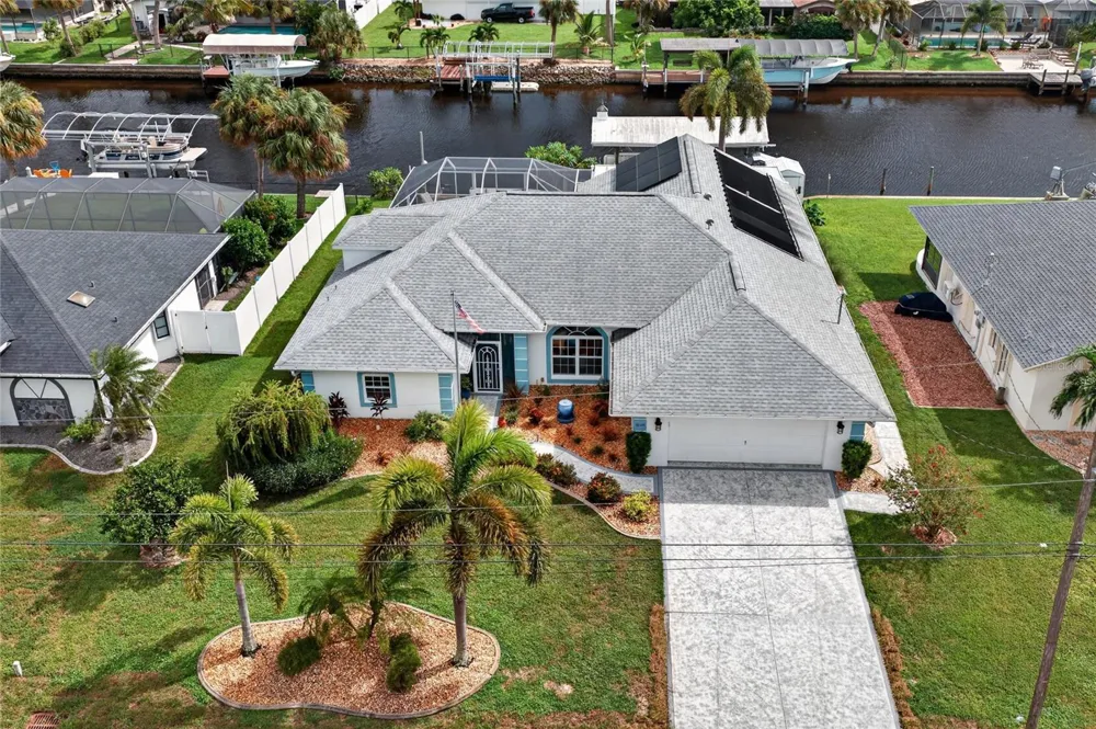 18345 HOTTELET CIRCLE Port Charlotte, FL 33948