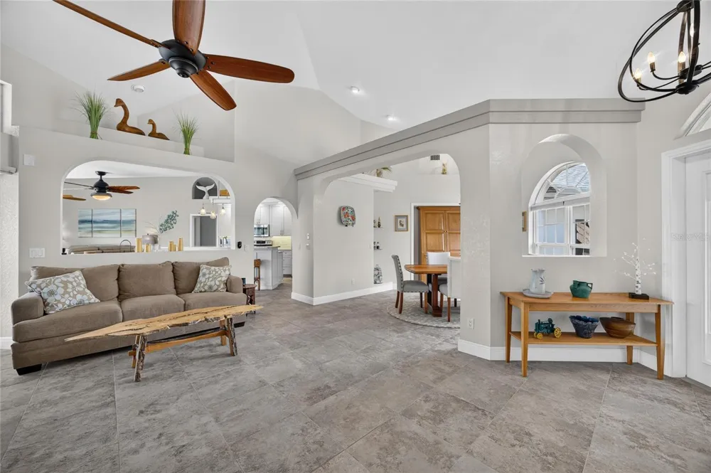 18345 HOTTELET CIRCLE Port Charlotte, FL 33948