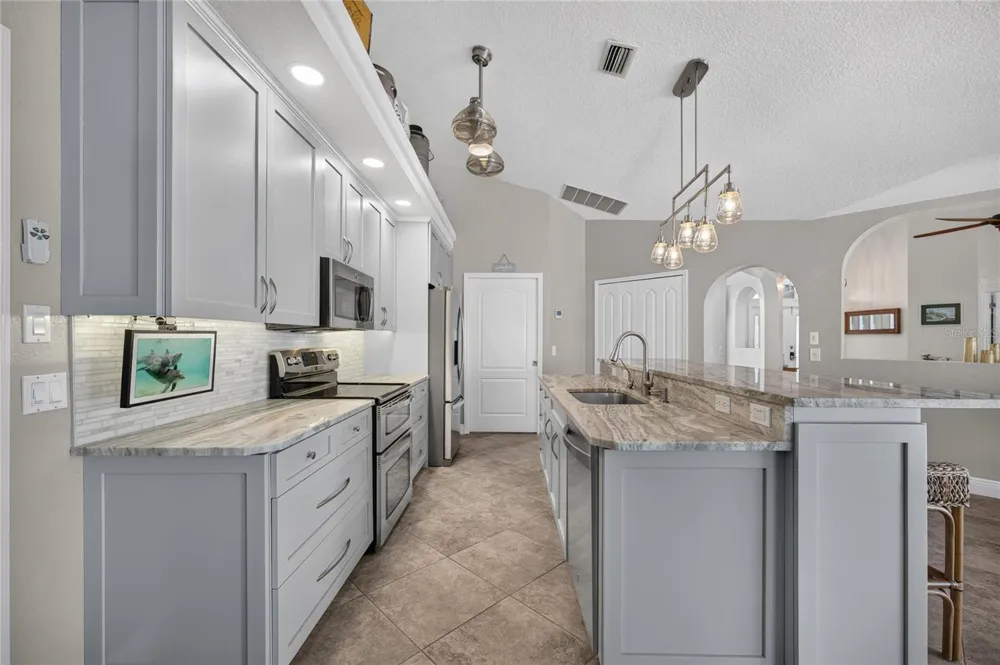 18345 HOTTELET CIRCLE Port Charlotte, FL 33948