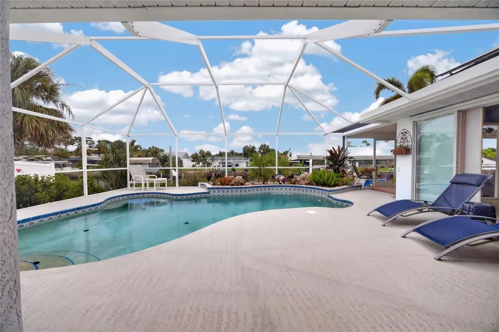 18345 HOTTELET CIRCLE Port Charlotte, FL 33948