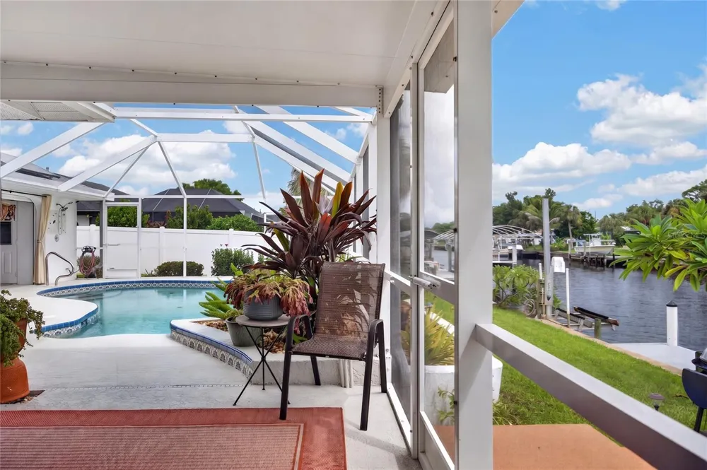 18345 HOTTELET CIRCLE Port Charlotte, FL 33948