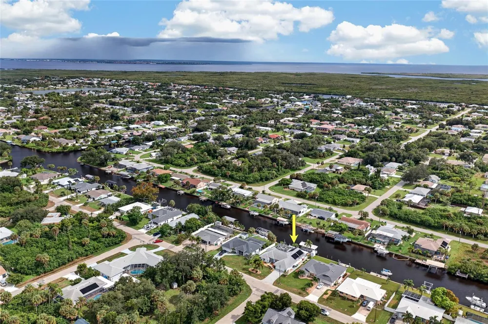 18345 HOTTELET CIRCLE Port Charlotte, FL 33948