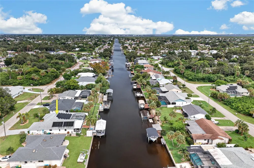 18345 HOTTELET CIRCLE Port Charlotte, FL 33948