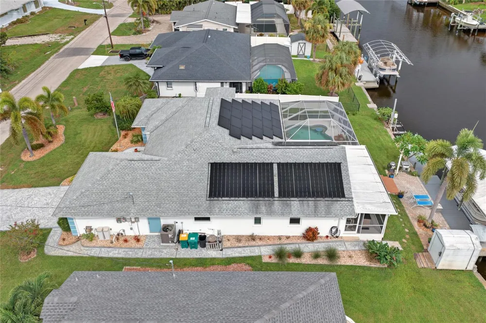 18345 HOTTELET CIRCLE Port Charlotte, FL 33948