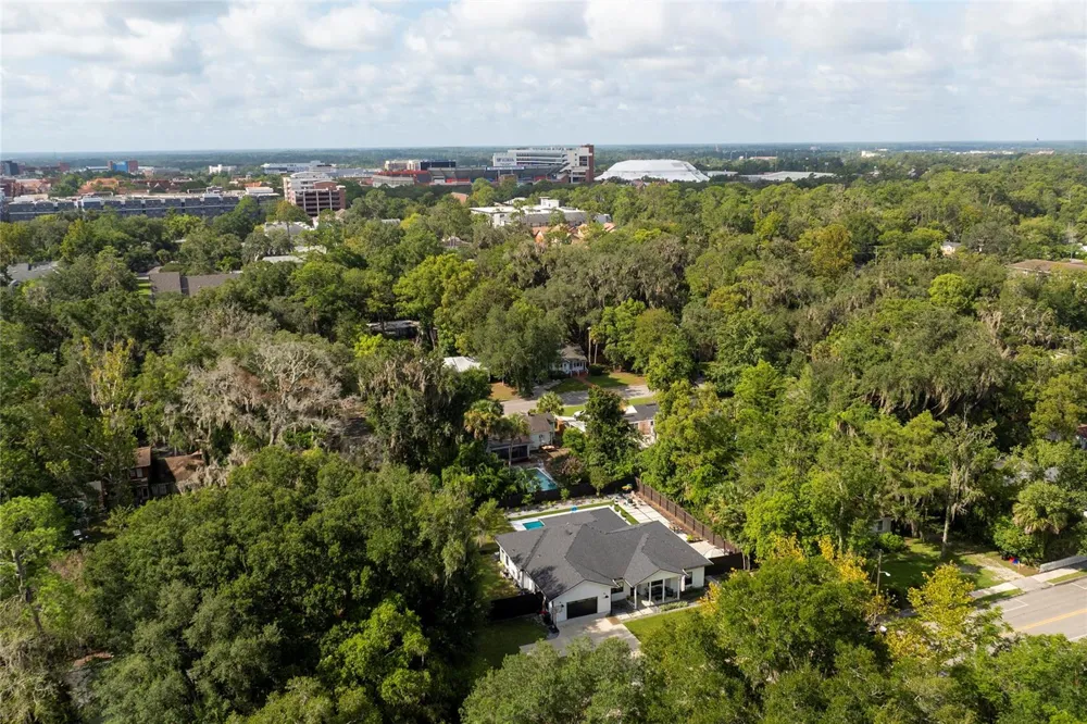 1741 NW 7TH AVENUE Gainesville, FL 32603