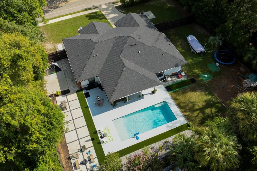 1741 NW 7TH AVENUE Gainesville, FL 32603