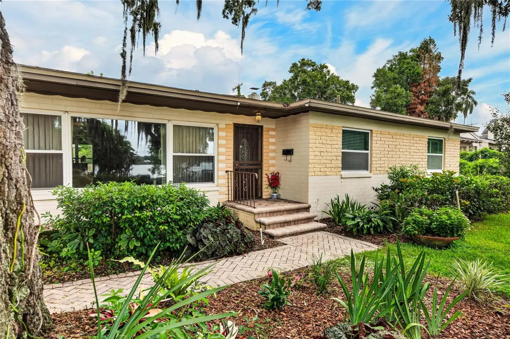 1205 DORCHESTER STREET Orlando, FL 32803