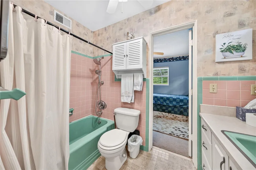 1205 DORCHESTER STREET Orlando, FL 32803