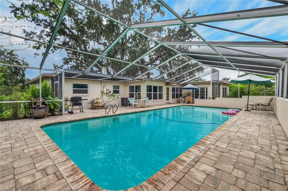 1205 DORCHESTER STREET Orlando, FL 32803