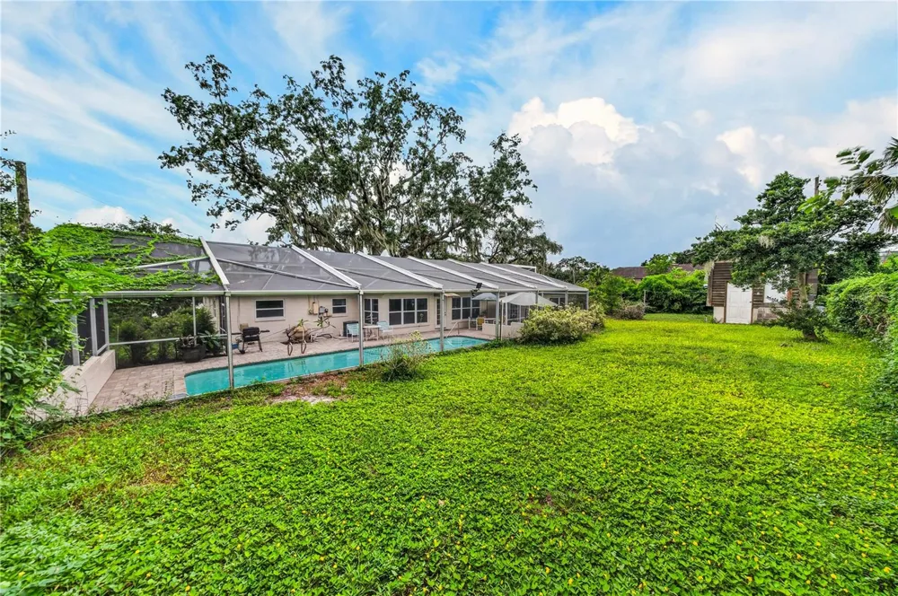 1205 DORCHESTER STREET Orlando, FL 32803